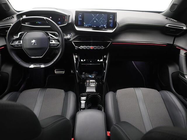 Peugeot 2008 1.2 PureTech 130 PK Automaat GT-Line | CAMERA
