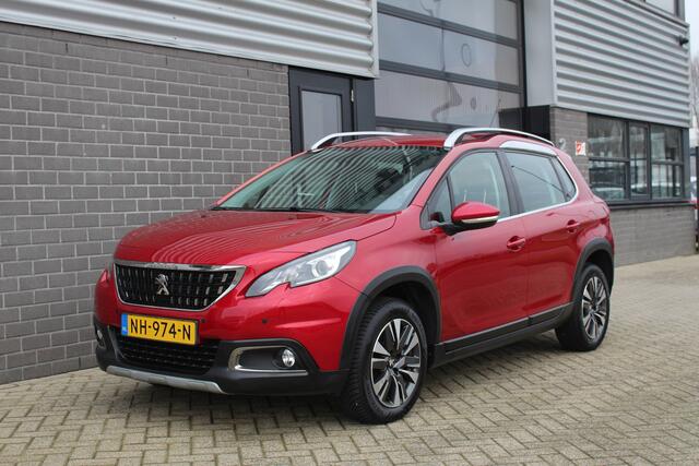 Peugeot 2008 1.2 PureTech Allure / Carplay / Clima / PDC / N.A.P.