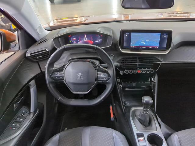 Peugeot 2008 1.2 PureTech Blue Lease Allure NL AUTO | TREKHAAK | CARPLAY | HALF LEDER | CRUISE |