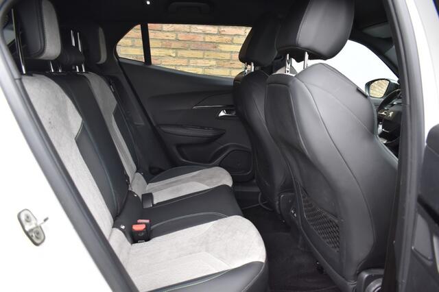 Peugeot 2008 EV GT 50 KWH, Lane, Cruise, AUT, Navi