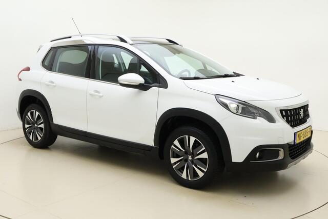 Peugeot 2008 1.2 PureTech 110pk Allure | Trekhaak | Camera achter | Panoramadak | Climate Control | Navigatie | Grip Control | Nieuwe distributie