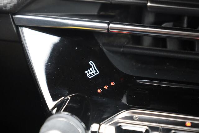 Peugeot 2008 1.2 PureTech Active Pack CAMERA TREKHAAK-AFN NAVI CARPLAY STOELVERWARMING CRUISE DAB PDC LMV CLIMA