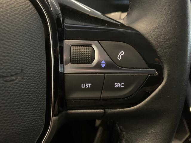 Peugeot 2008 1.2 PureTech Active Pack NAVIGATIE-CLIMATE CONTROL-ACHTERUITRIJCAMERA