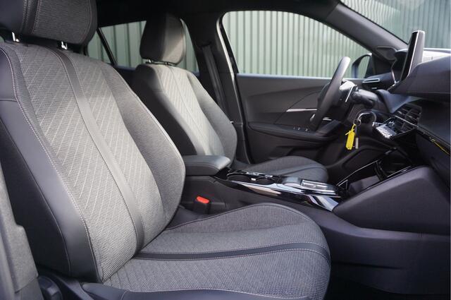 Peugeot 2008 1.2 PureTech 130pk Allure Automaat + Carplay/ Cruise/ Airco/ Nieuwstaat/ Garantie!