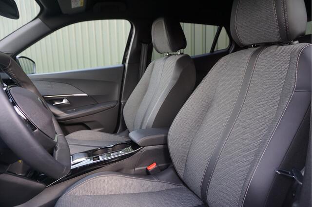 Peugeot 2008 1.2 PureTech 130pk Allure Automaat + Carplay/ Cruise/ Airco/ Nieuwstaat/ Garantie!