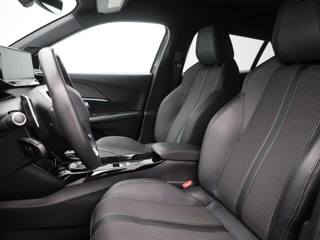 Peugeot 2008 1.2 PureTech 130 PK Automaat GT-Line | CAMERA | NAVI