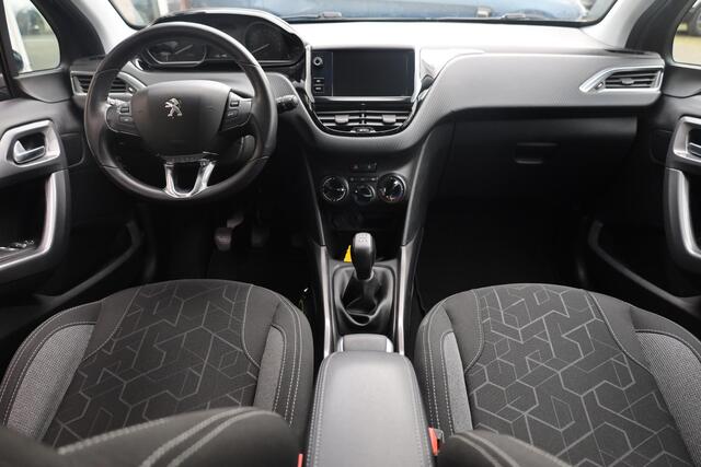 Peugeot 2008 1.2 PureTech Active CARPLAY NAVI DAB CRUISE PDC NAP CLIMA