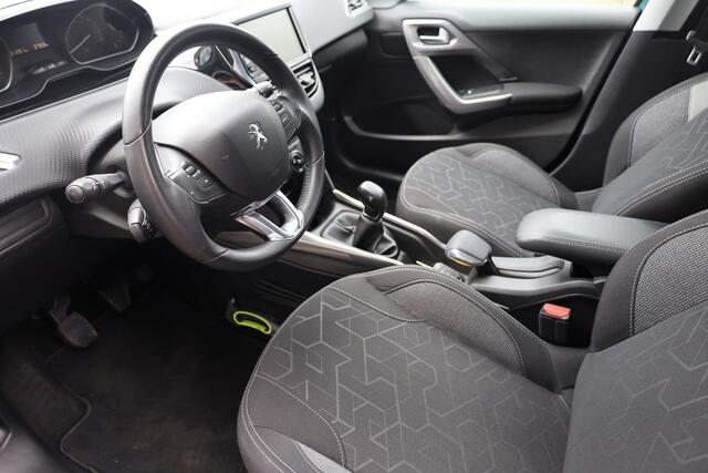 Peugeot 2008 1.2 PureTech Active CARPLAY NAVI DAB CRUISE PDC NAP CLIMA