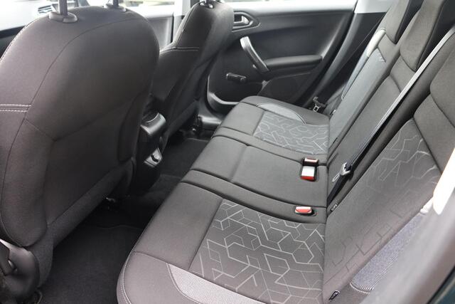 Peugeot 2008 1.2 PureTech Active CARPLAY NAVI DAB CRUISE PDC NAP CLIMA