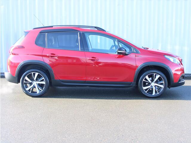 Peugeot 2008 1.2 PureTech GT-line Navigatie / Camera / Trekhaak