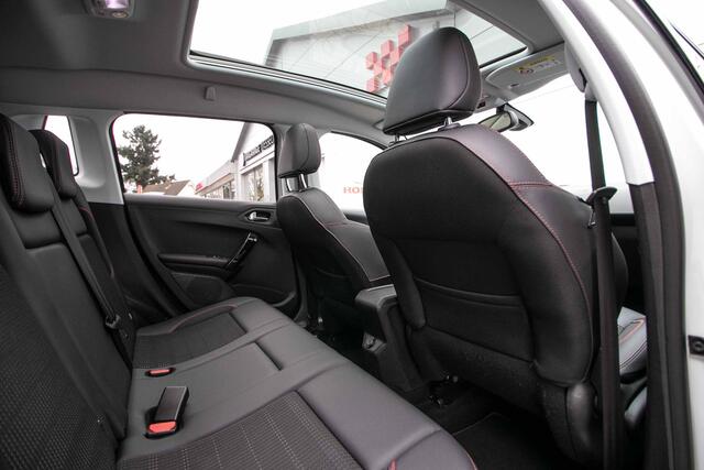 Peugeot 2008 1.2 PureTech GT-Line automaat All-in rijklaarprijs | Nav | Cam | Panodak | stoelverw.