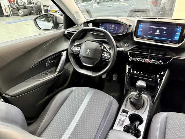 Peugeot 2008 1.2 PureTech Allure, 130Pk, 2020, Nieuwe distributieriem, Apple carplay, Navigatie, 1ste eigenaar, Cruise control, Climate control, Achteruitrijcamera, LED koplampen, Getinte ruiten,