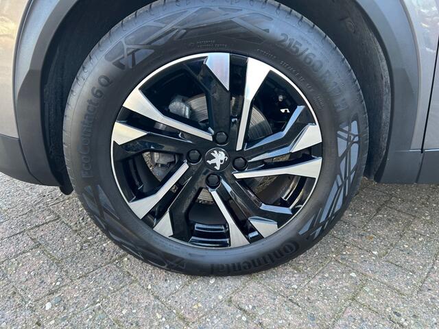 Peugeot 2008 1.2 PURETECH ALLURE