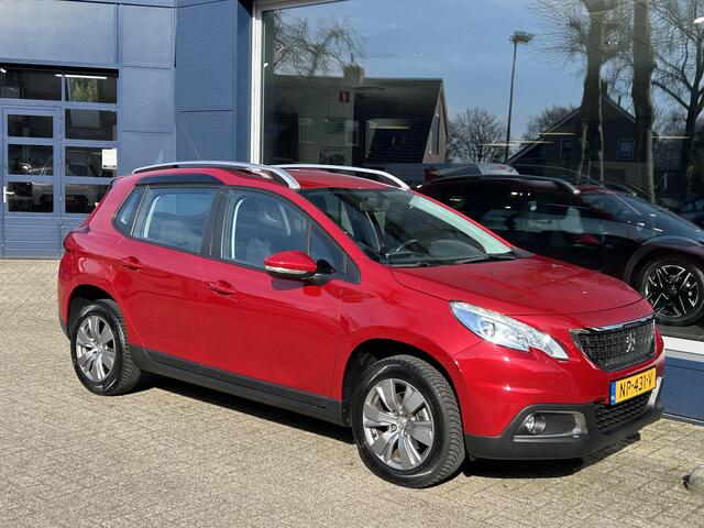 Peugeot 2008 1.2 Turbo 110PK Active | Trekhaak 1250 KG | Navigatie | Cruise control | Climate Control | Hoge zit | Parkeersensoren | Mistlampen | Lichtmetalen Velgen | All Season Banden |