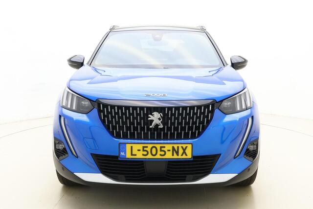 Peugeot 2008 1.2 PureTech GT 130pk | Panorama dak | Trekhaak | Full LED | Navigatie | Camera | 3D-Cockpit | 1e Eigenaar