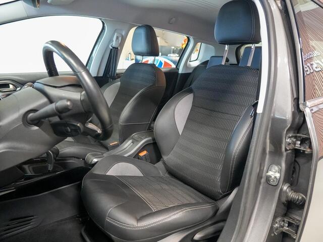 Peugeot 2008 1.2 PureTech Allure