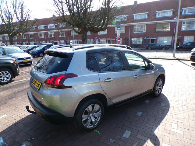 Peugeot 2008 1.2 PureTech Allure NAVI TELEFOON CRUISECONTROL TREKHAAK......