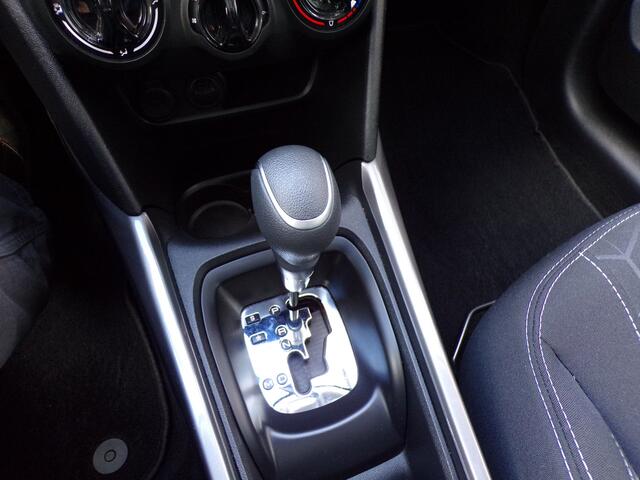 Peugeot 2008 1.2 PureTech Blue Lion Panorama Parelmoer Trekhaak NAP!