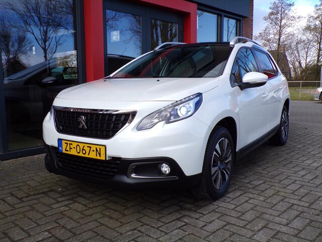 Peugeot 2008 1.2 PureTech Blue Lion Panorama Parelmoer Trekhaak NAP!