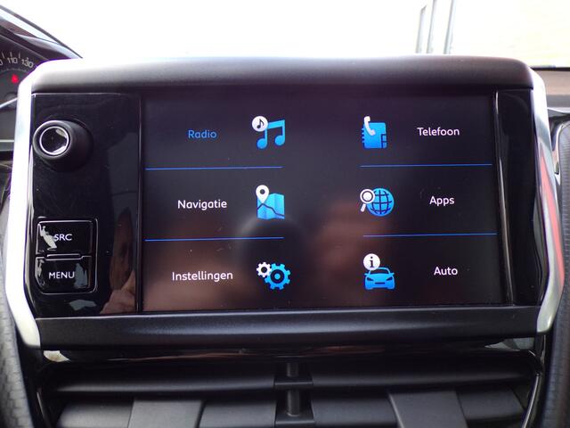 Peugeot 2008 1.2 PureTech Blue Lion Panorama Parelmoer Trekhaak NAP!