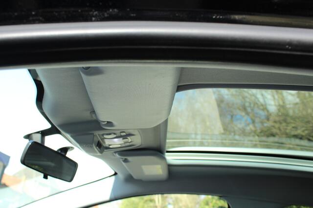 Peugeot 2008 1.2 PureTech Blue Lion airco cruise parkeersensoren