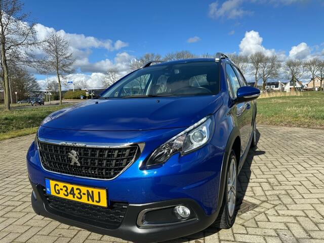 Peugeot 2008 1.2 PureT. Signature