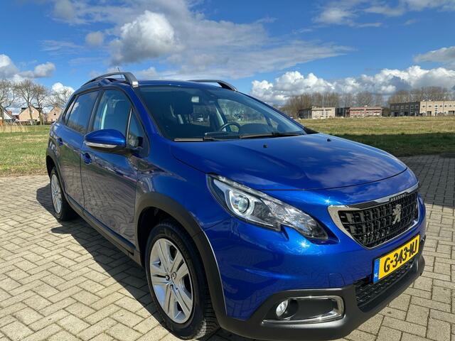 Peugeot 2008 1.2 PureT. Signature