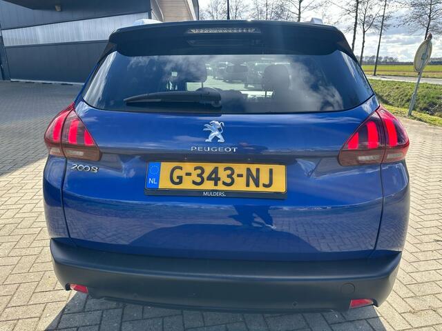 Peugeot 2008 1.2 PureT. Signature