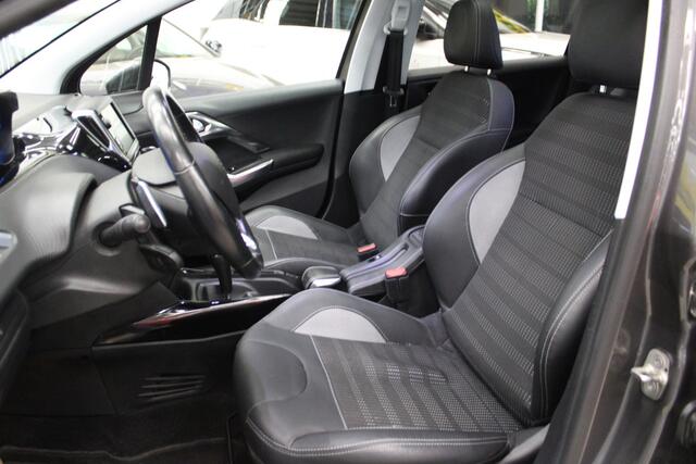 Peugeot 2008 1.2 PureTech Allure Automaat 61.284km NAP, Panoramadak, Airco, Navi