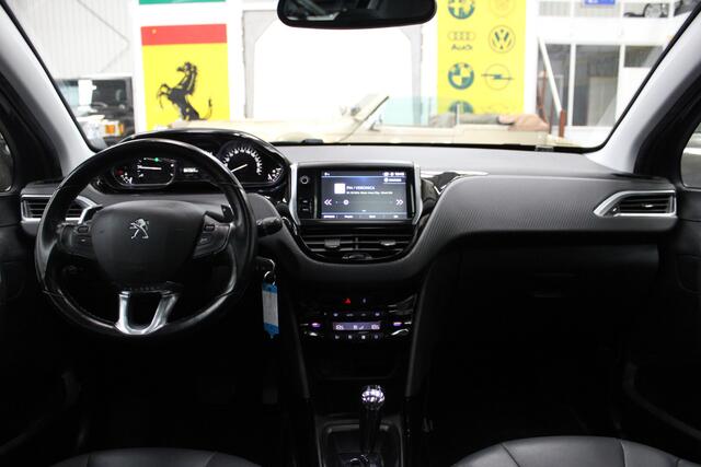 Peugeot 2008 1.2 PureTech Allure Automaat 61.284km NAP, Panoramadak, Airco, Navi