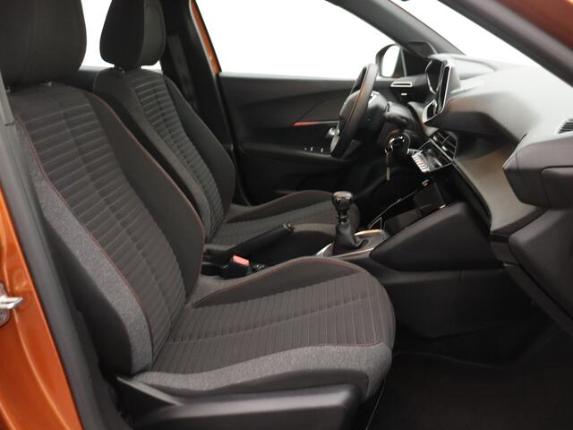 Peugeot 2008 100pk Active Pack | Rijklaar Navigatie