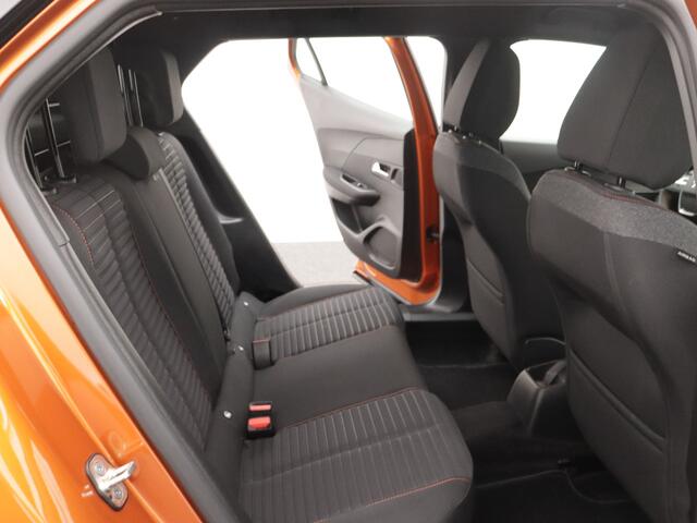 Peugeot 2008 100pk Active Pack | Rijklaar Navigatie