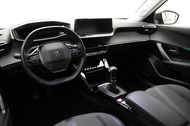 Peugeot 2008 1.2 100PK PureTech Blue Lease Allure | Trekhaak | Lichtmetalen velgen | Stoelverwarming | Navigatie | Keyless start | Camera