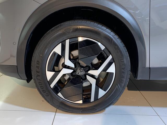 Peugeot 2008 1.2 PureTech 130 GT Automaat | Elektrisch verstelbare massagestoel | Stoelverwarming | Navigatie | 360° camera | Adaptieve cruise control