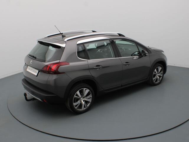 Peugeot 2008 1.2 PureTech Blue Lease Allure Camera | Climate | Navi | Trekhaak