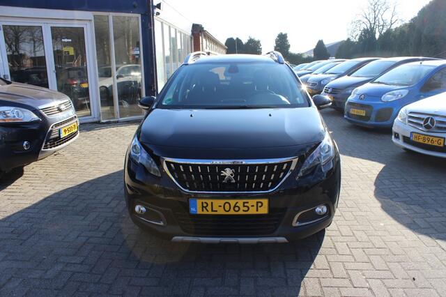 Peugeot 2008 1.2 PT BL EXECUTIVE, PANO,PDC,OHB