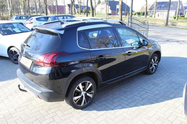 Peugeot 2008 1.2 PT BL EXECUTIVE, PANO,PDC,OHB