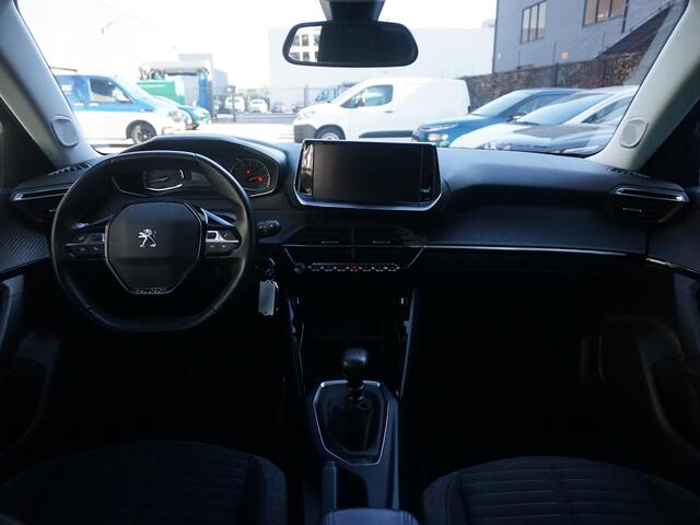 Peugeot 2008 1.2 TURBO Active Navigatie | All-season banden