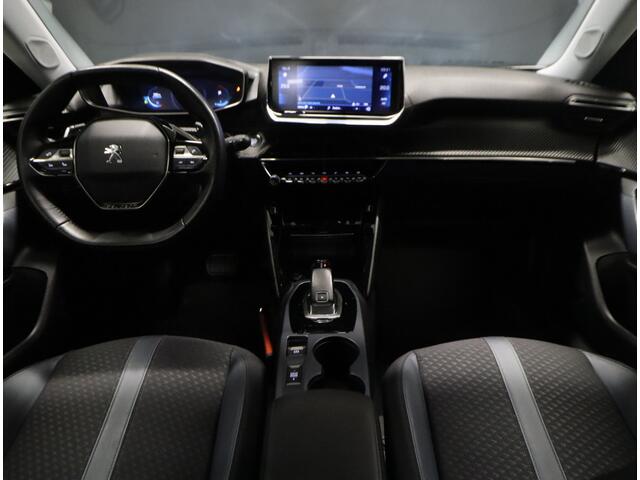 Peugeot 2008 1.2 PureTech Allure [TREKHAAK, CAMERA, APPLE CARPLAY, ANDROID, HALF LEDER, NAVIGATIE, CLIMATE, CRUISE, NIEUWSTAAT]