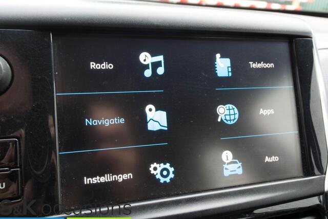Peugeot 2008 1.2 PureTech Blue Lion NAVI