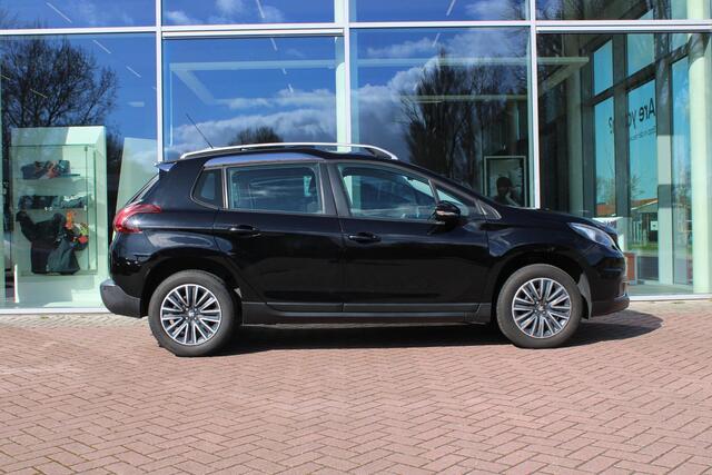 Peugeot 2008 1.2 PureTech Blue Lion