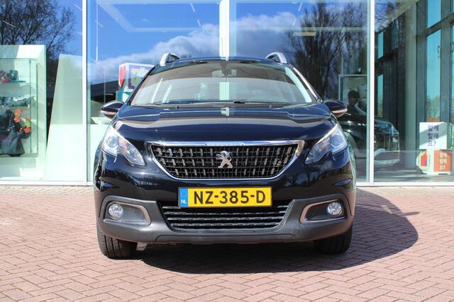 Peugeot 2008 1.2 PureTech Blue Lion