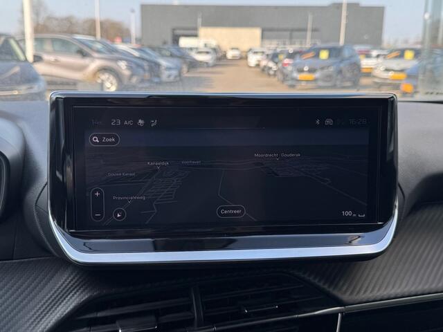 Peugeot 2008 1.2 PureTech 130 Allure - camera - navi
