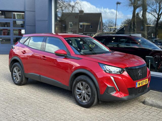 Peugeot 2008 1.2 Turbo 100PK Active Pack | Navigatie Via Telefoon | Stoelverwarming | LED | Lichtmetaal | Camera | Parkeersensoren Achter | Cruise Control | Climate control | LED Dagrijverlichting .