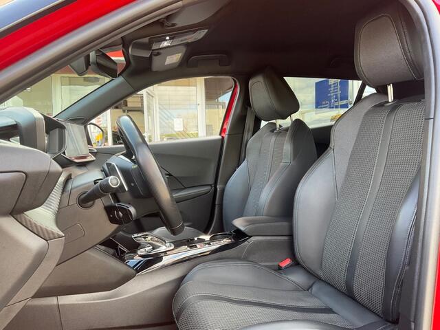 Peugeot 2008 1.2 PURETECH AUT. 130PK GT LINE LED NAVI CARPLAY AIRCO