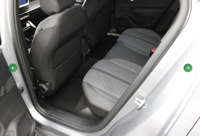 Peugeot 2008 1.2 PureTech 130 Allure Automaat/V+A Camera/ECC/Dodehoek sensor.