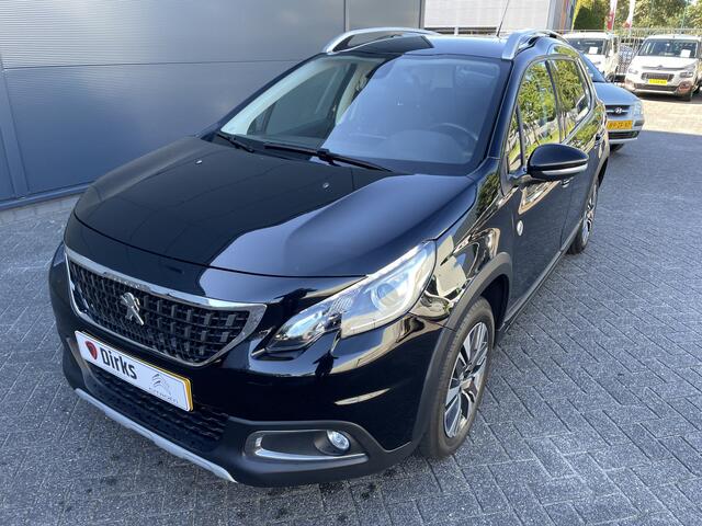 Peugeot 2008 110pk Crossway (Trekhaak - Camera - Automatische Airco - Navigatie - Parkeersensoren - Lichtmetalen velgen)