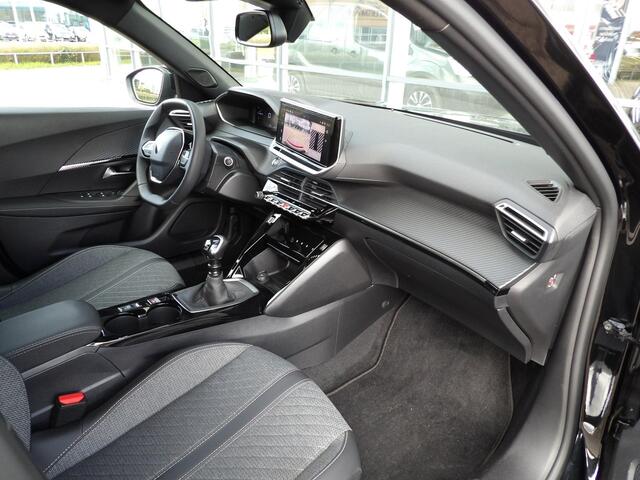 Peugeot 2008 1.2 PureTech 100pk Allure Airco Camera V+A Carplay 9799km