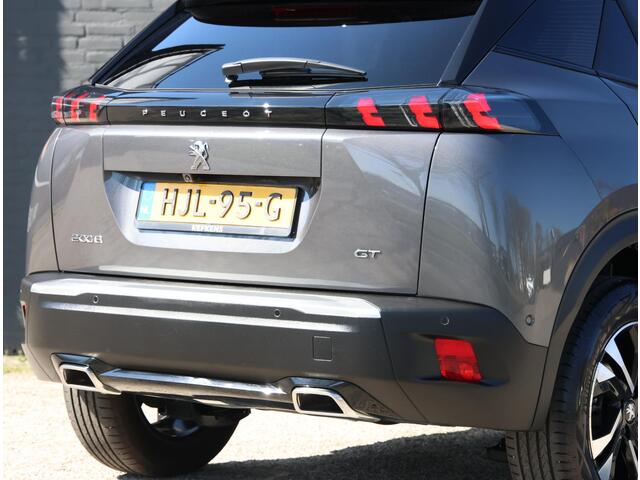 Peugeot 2008 1.2 130PK GT | Camera | Navigatie | StoelVerwarming | 17''LMV | Cruise Control | Climate Control | AppleCarPlay/AndroidAuto | TwoTone |