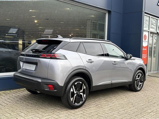 Peugeot 2008 1.2 Turbo 100 PK Allure | Bouwjaar 2025 | Stoelverwarming | Navigatie Via Telefoon | 360 Graden Camera | Dode Hoek Detectie | Climate Control | LED Verlichting | Cruise Control Adaptief | 17" Lichtmetalen Velgen | Hoge Zitpositie | Half Lederen Bekleding 